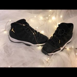 Jordan Retro 11 ( Good Condition )